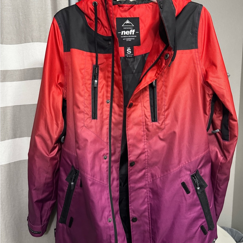 Neff Women's Ombre Red and Purple Ski Jacket